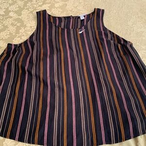 New Ava&Viv Plus Size Sleeveless Black Tunic with button down back- size 2X